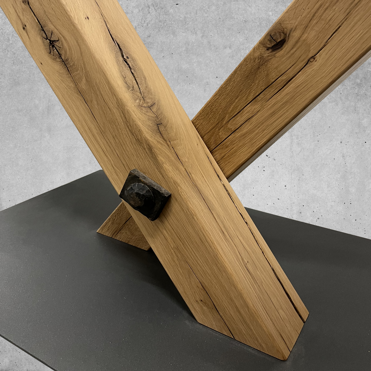 Tischgestell "X"- Mittig (Holz)