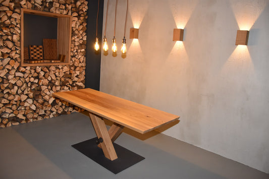 Wilde Esche Tischplatte mit schräger Kante